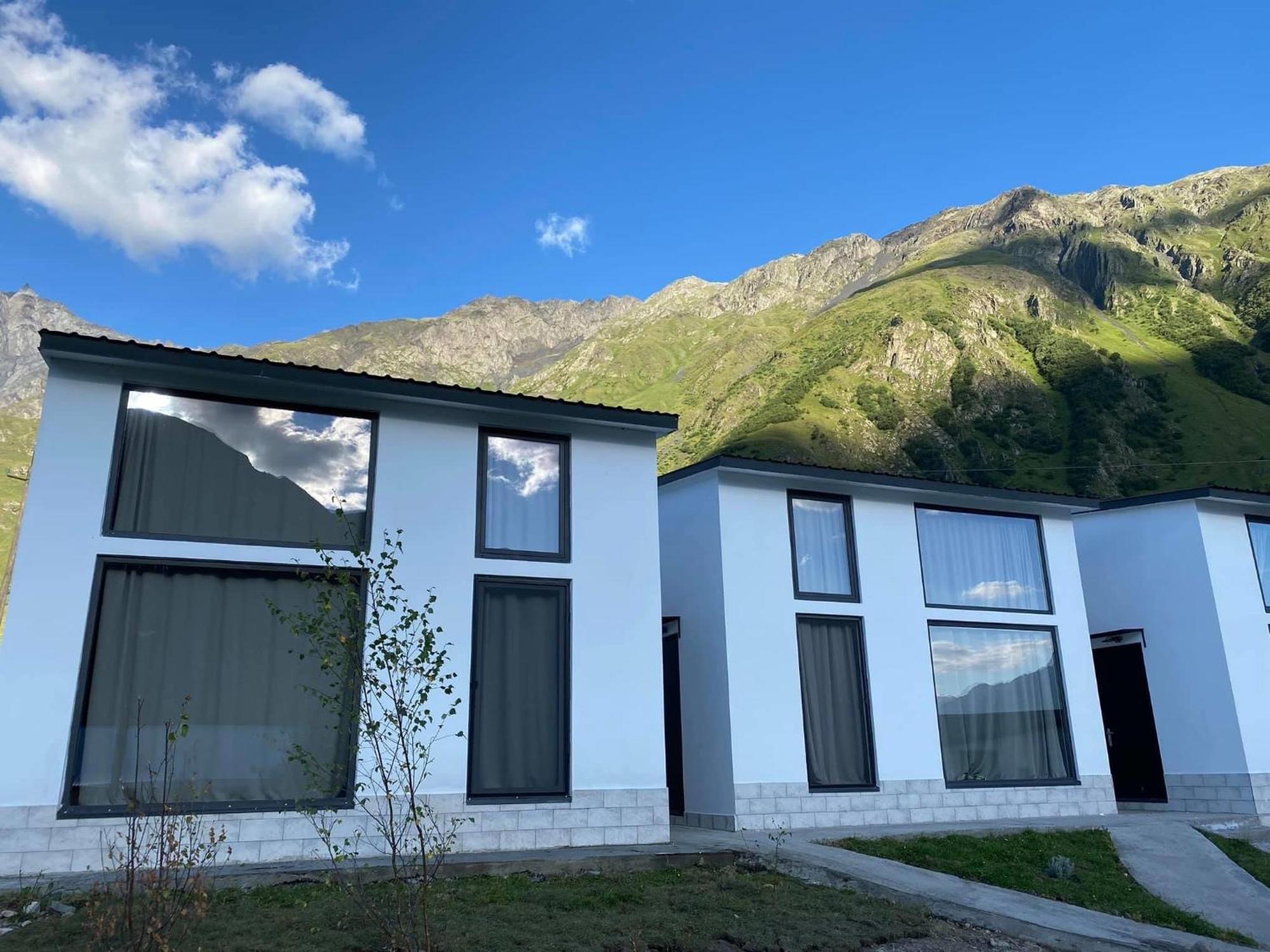 Hotel Krebuli Kazbegi Exterior foto
