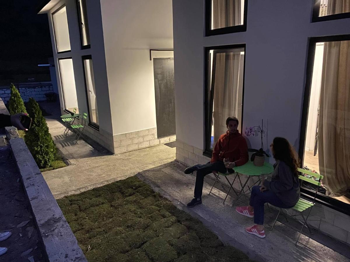 Hotel Krebuli Kazbegi Exterior foto